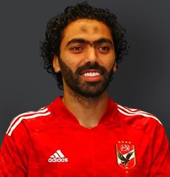 اللاعب حسين الشحات